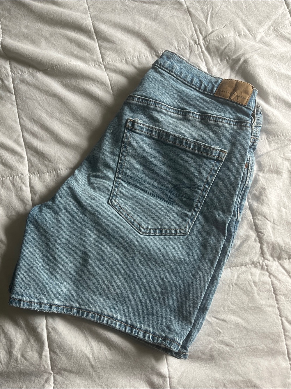 American Eagle Women’s Strigid Jean Shorts